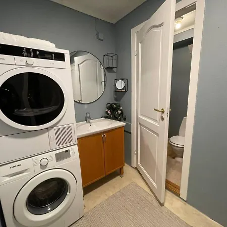 Charming 2-bed In סטוונגר