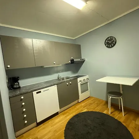 Charming 2-bed In 스타방에르